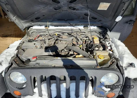 2007 Jeep Wrangler X z USA, uszkodzony, nr VIN 1J4GA39117L198518